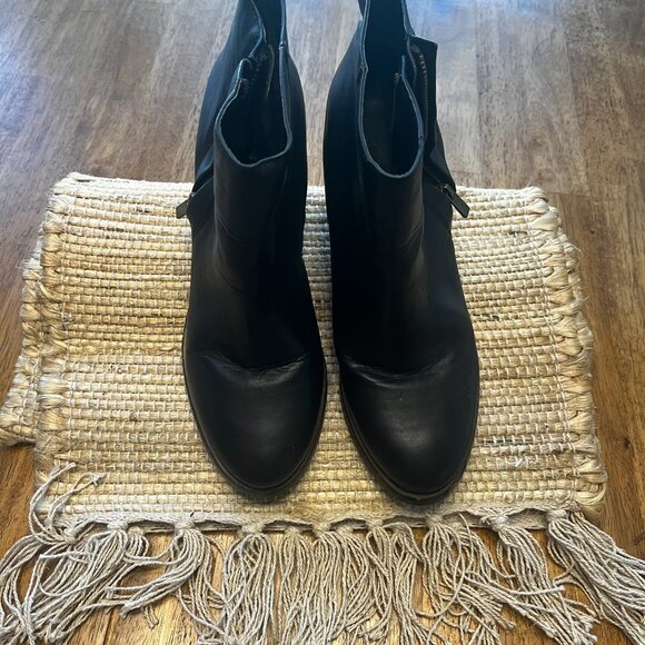 Silence + Noise Stacked Heel Black Ankle Boot size 10 - Picture 2 of 5